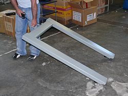 Ejemplo de la forma de transporte de la bascula para palets PCE-EP 1500