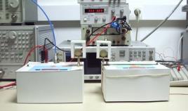 Analizador de campo elctrico para la valoracion de la radiacion que proviene de un banco de ensayos