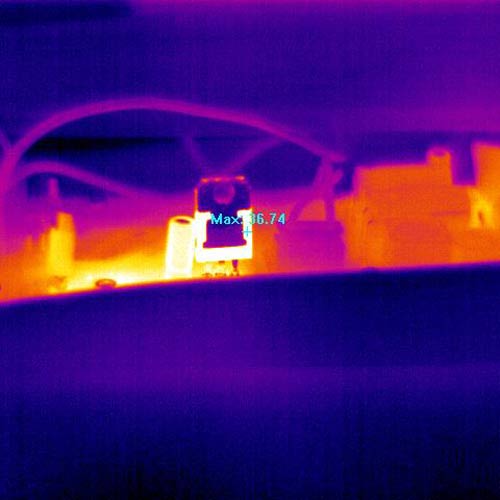 También puede visualizar las imágenes en la paleta de color Iron con la cámara térmica PCE-TC 34