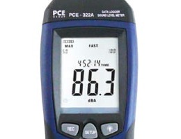 Pantalla del controlador de ruido PCE-322A.