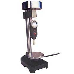 Puesto de prueba de dureza PCE HT210FJ