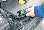 Medidor lser para temperatura MS Plus para realizar diagnsticos en automviles.