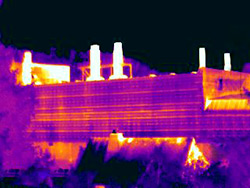 Im&aacute;genes t&eacute;rmicas de una planta industrial tomadas con la c&aacute;mara termogr&aacute;fica. 