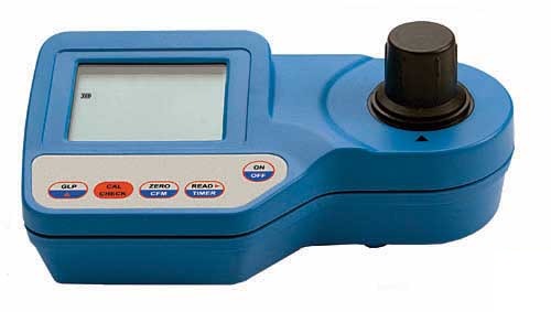 Fotómetros para medir muchos parámetros de agua en la industria, el laboratorio, en el campo, en jardinería y en el medio ambiente.