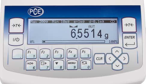 Aquí puede ver de cerca la pantalla de la balanza cuentapiezas PCE-AB 100.
