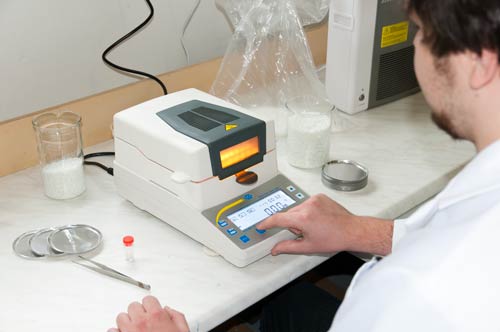 Uso de la termobalanza para medición de humedad serie PCE-MA