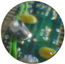 Vista de una platina electrónica a tráves de un boroscopio.