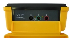 Hendiduras de conexión del controlador de puesta a tierra PCE-ET3000