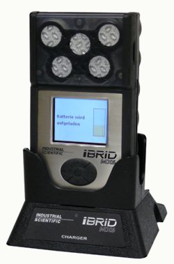 Logger de datos MX6 iBRID para seis gases con la estacin base