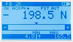 Pantalla del medidor de fuerza universal PCE-FB 0P con la función PEAK.
